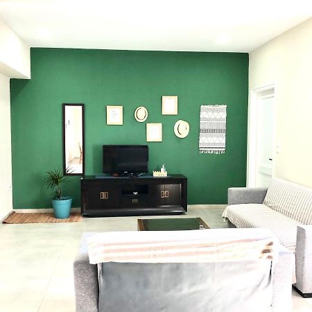 Konstantinos Apartments Parikiá Kültér fotó