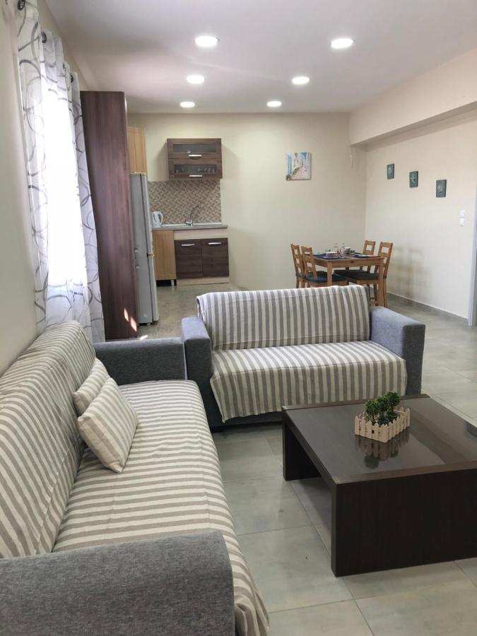 Konstantinos Apartments Parikiá Kültér fotó