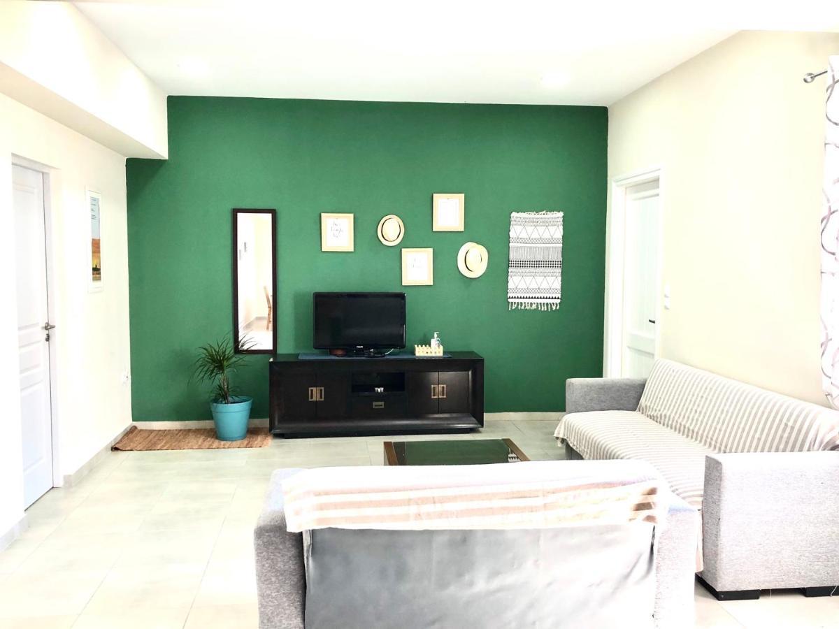 Konstantinos Apartments Parikiá Kültér fotó