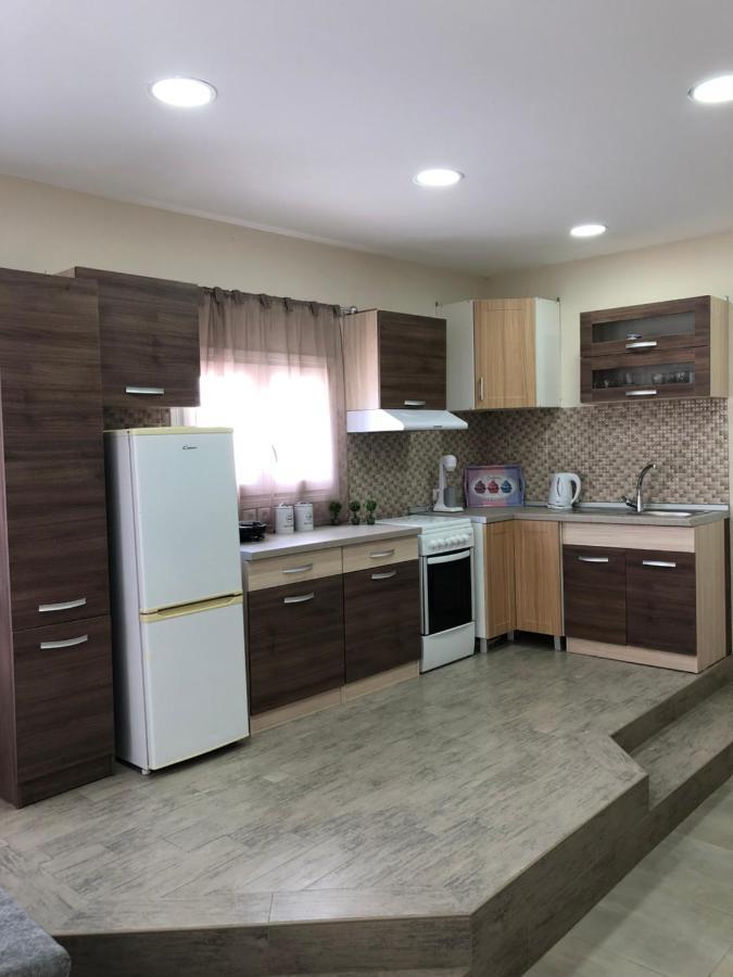 Konstantinos Apartments Parikiá Kültér fotó